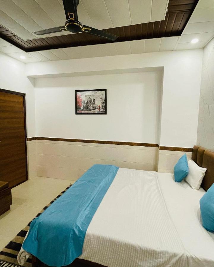 Hotel Dileep42 勒克瑙 外观 照片