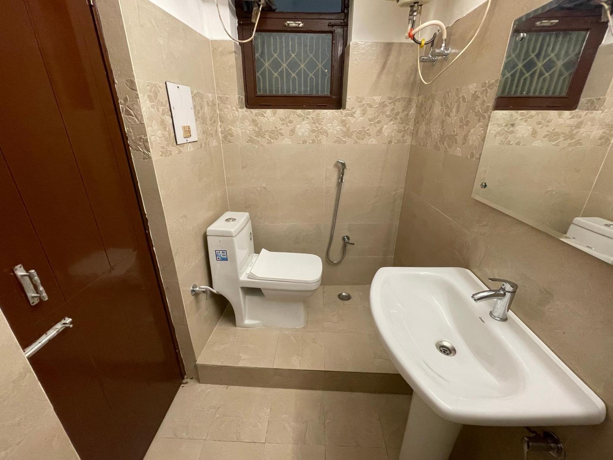 Hotel Dileep42 勒克瑙 外观 照片